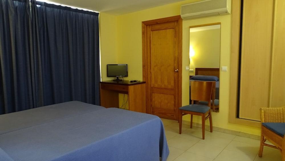 Hotel Olas De Almunecar Exterior photo