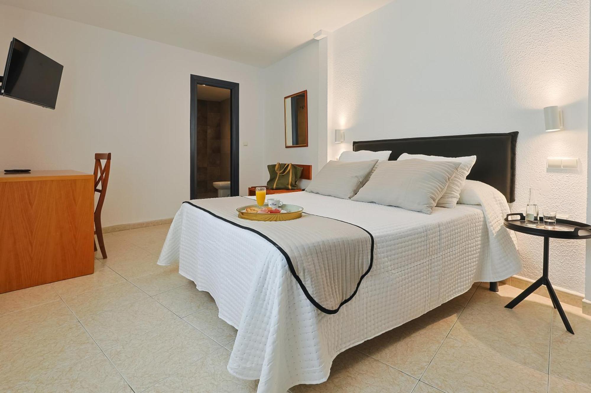 Hotel Olas De Almunecar Exterior photo