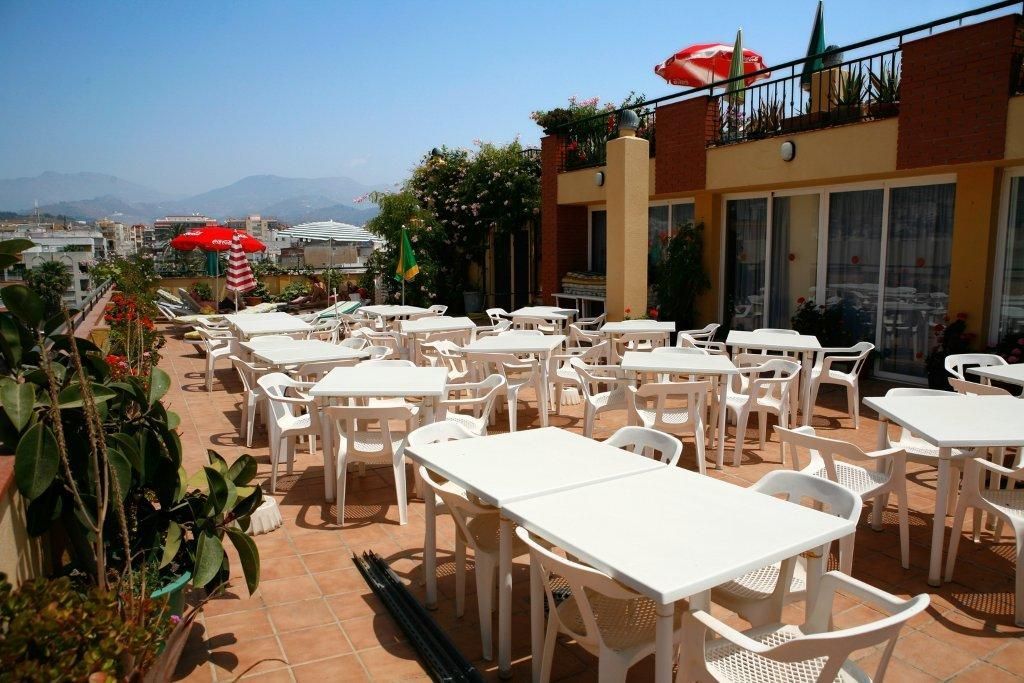 Hotel Olas De Almunecar Restaurant photo