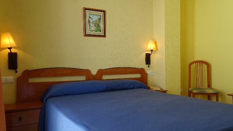 Hotel Olas De Almunecar Exterior photo
